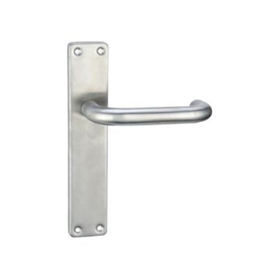 China New High Quality Modern 304 Stainless Steel Door Hardware Flat Simple Design Door Handle for sale