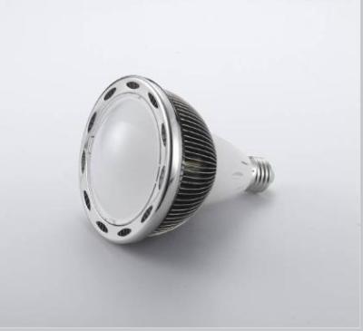 Κίνα 15W επίκεντρα 170°Beam γωνία E27 /E14/E26/B22 Ceilling των θερμών άσπρων E26 οδηγήσεων PAR38-09C προς πώληση