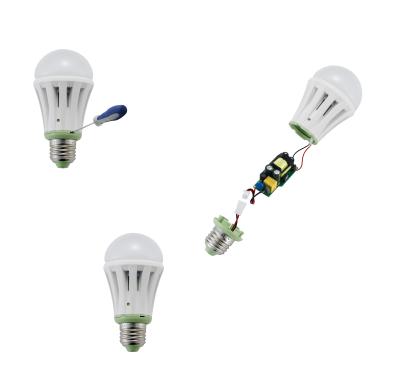 China Van hoge LEIDEN van machts7w Dimmable de Dekking Bollen5750-6300k GDT Ra80 PC Te koop