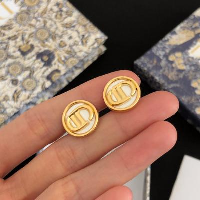 China Wholesale CLASSIC high end earrings star shape brass gold plated jewelry womens hot sale light luxury fashion classic earrings for sale