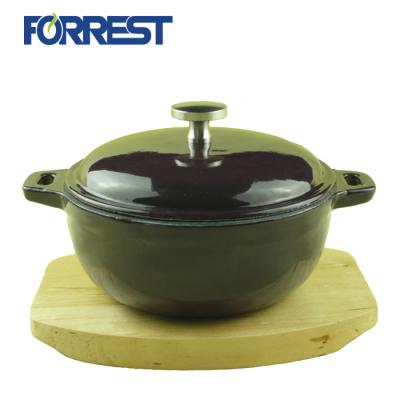 China Sustainable Reoona Casserole Cast Iron Hot Pot With Wooden Base for sale