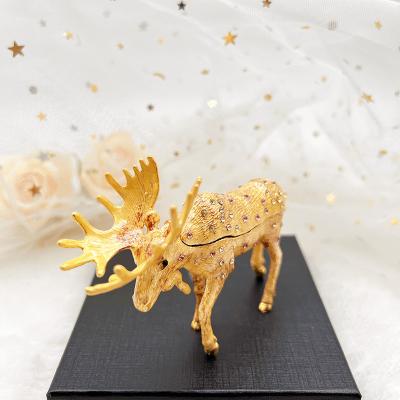 China Global Deer Shapes Unique Hand Painted Metal Crafts Jewelry Boxes Home Decor Manual for sale