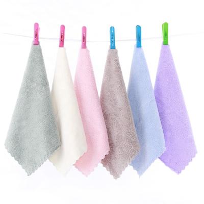 China Gift Wholesale QUICK DRY Coral Fleece Towel Face Microfiber Edgeless Cleansing Towel for sale