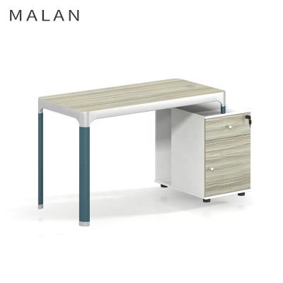 China Modern hot sale work desk MFC home office computer working escritorio office furniture factory supplier for sale