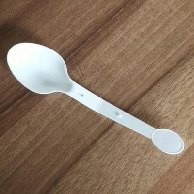 China Food Grade Disposable Plastic PP Scoop Scoop Foldable Ice Cream Spoon for sale