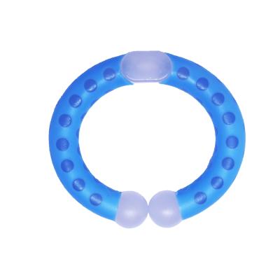 China LOGO Customized Hanging Plasthetics Crib Industrial Open Mouth Ellipse Dot Wave Rubber Ring Plastic Ring Toys Baby Crib Transparent for sale