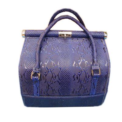 China 2018 Excellent Artwork PU Handmade Unique Soft Leather Cosmetology Case Cosmetic Makeup Artist Bag for sale