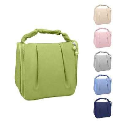 China Fashion Cosmetic Bag Storage Waterproof Bag Hanging Multifunctional Portable Toiletry Bag Portable Cosmetic Bag for sale