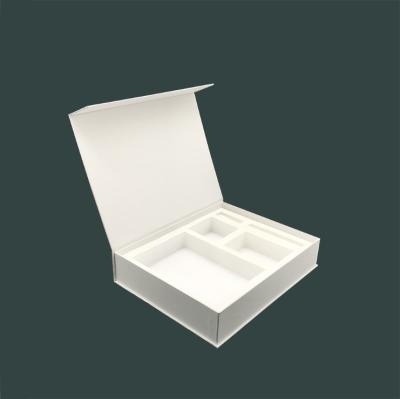 China Handmade Custom White Magnetic Packaging Box With EVA Insert For Perfume, Liquid Foundation And Face Cream Wholesale for sale