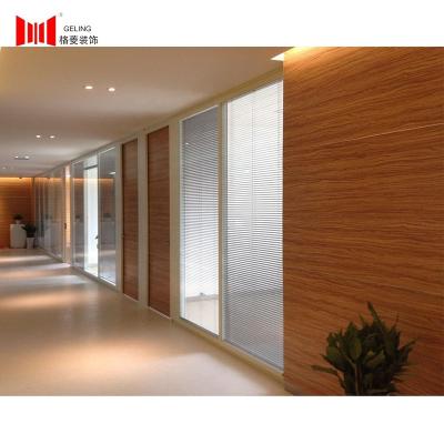 China Removable Glass Partitions Hot Selling Double Layer Aluminum Frame Removable Fiber Glass Portable Partition Wall For Offices for sale