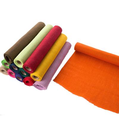 China Beautiful Anti Pill Fashion Jute Fabric Fabric Dyed Burlap Fabric Roll For Packing Bags for sale