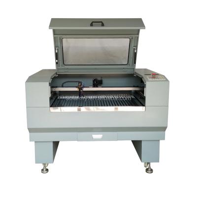 China Laser Engraving 60w-130w 900*600 CO2 Acrylic Laser Engraving Machine With Long Life Working Tube for sale