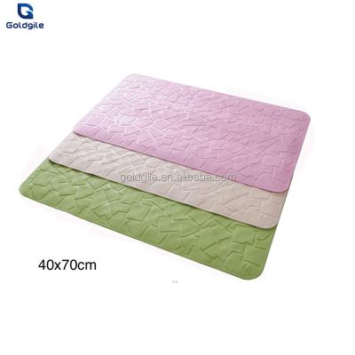 China Goldgile 2021 Sustainable Anti Slip Popular Bath And Shower Mat With Suction Cups for sale