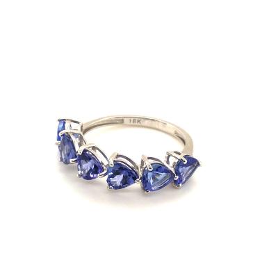 China Personalized Textured Design 18K Gold Tanzanite Inspired Jewelry Ring Women With Gems Around (5 mm) Rim for sale