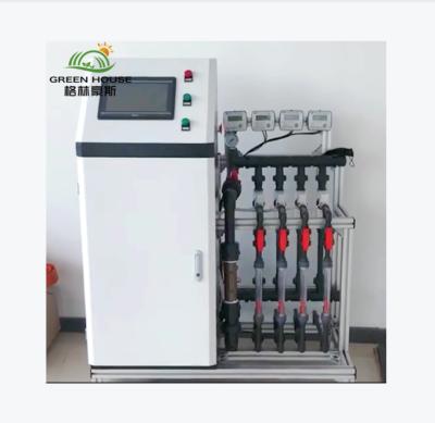 China High Efficiency Water And Fertilizer Integrated Drip Irrigation System Machine For Agriculture Greenhouse for sale