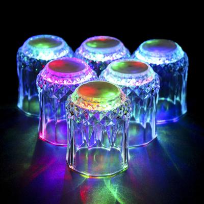 China Install Hot Selling Adults Bar Led Light Mugs Festival Party Funny Led Mugs Luminous Mug Style New for sale