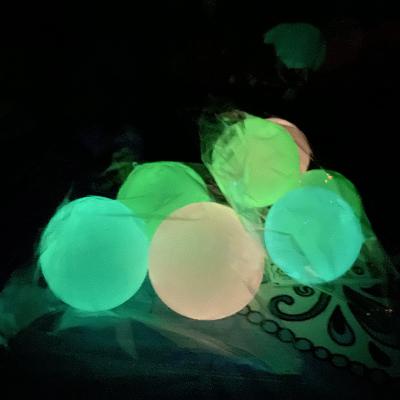 China Toy New Style Glowing Ball Inflatable High Quality Sticky Balls For Adults Factory Wholesale Strain Ball Sticky Person for sale