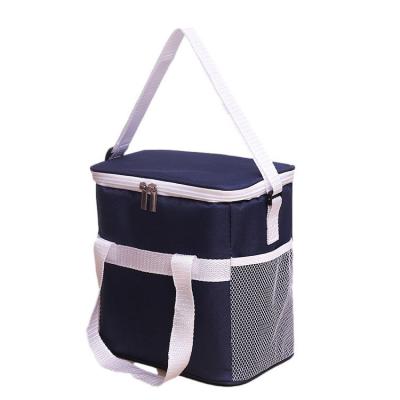 China Constant Temperature Cool Shoulder Strap Meal Food Delivery Insulated Bag Lunch Fresh Vegetable Cooler Packaging Bag 2022 for sale