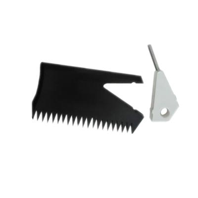 China Unisex Black Plastic Surfboard Surf Wax Comb With Key for sale