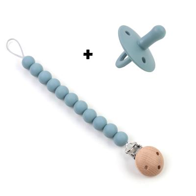 China BPA Free Wholesale Feeding Crochet Silicone Wooden Beads Pacifier Clips Baby Wooden Pacifier Chain for sale