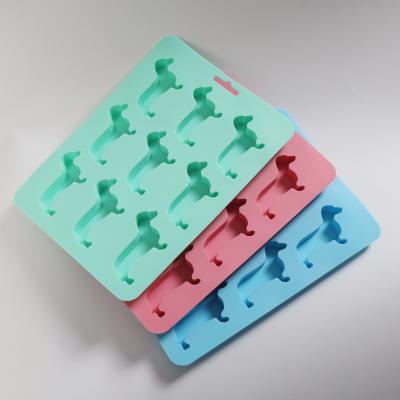 China Viable Animal Dog 3D Popsicle Pop Silicone Chocolate Silicon Ice Cube Cream Mold High Quality for sale