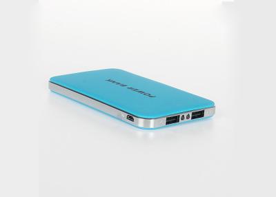 中国 4000mAh は ポータブル 移動式力銀行、移動式バッテリー・バックアップの充電器を細くします 販売のため