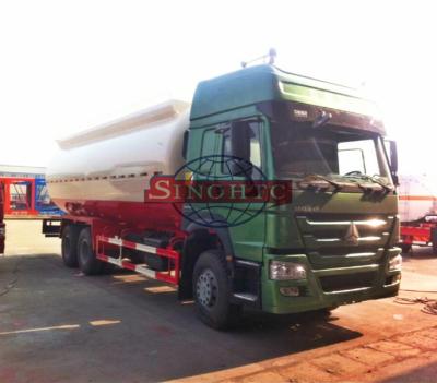 Chine camion-citerne aspirateur de ciment de 25m3 6x4, camion fort de transporteur de ciment de réservoir d'acier au carbone à vendre