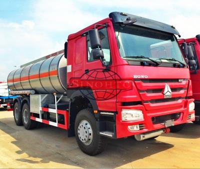 Cina Camion cisterna leggero 20 - 25 di volume di CBM 5000 - 6000 del gasolio galloni in vendita