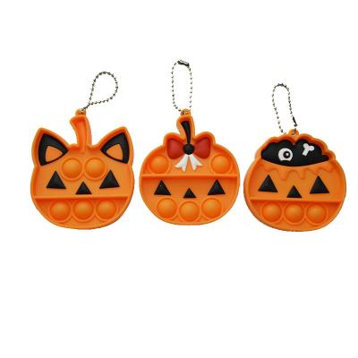 China 2022 New Halloween Pumpkin /Ghost /Skull Silicone Key Chain Push Bubbles Anti Stress Sensory Pumpkin Ghost Mini Pop Fidget Toy for sale