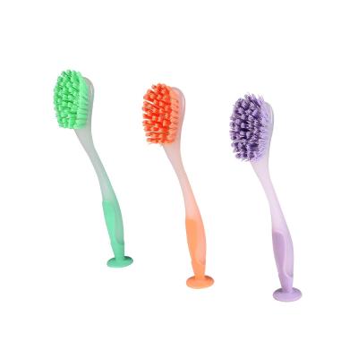 China Sustainable Plastic Kitchen Novelty Dish Wash Brush With Handle for sale