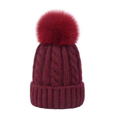 China Plus Size Classic Pop Raccoon Ball Hat for sale