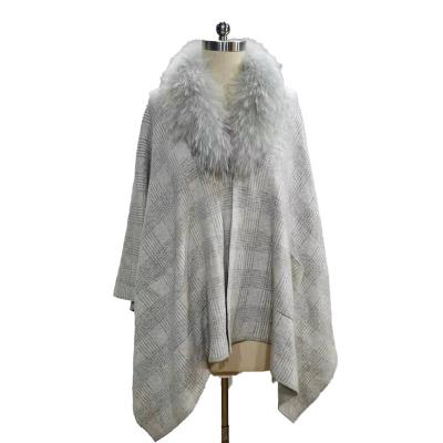 China Anti-wrinkle wholesales real winter custom fall raccoon fur shawls women fashion woolen shawl with collar for sale