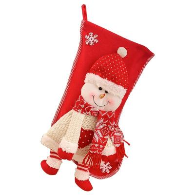 China Fashion Christmas handbags decorations knitted three-dimensional old man snowman gift bag Christmas tree decoration candy bags for sale