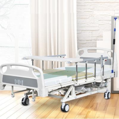 Chine Le lit pliable de patient hospitalisé de rambarde avec retournent les rails latéraux à vendre