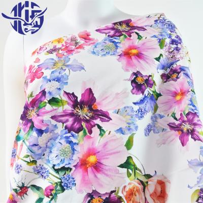 China 2020 New Tear-resistant Twill 40s Floral Printing Mens Shirts Cotton Fabric Digital Poplin for sale