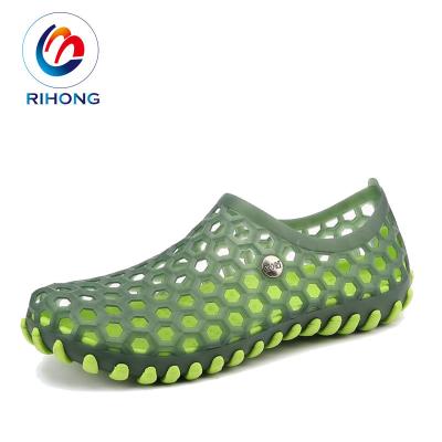 China Custom Outdoor Universal Usb Promotion Hole PVC Garden Shoes Men Eva Clog Shoes for sale