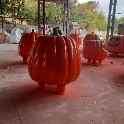 China Durability And Corrosion Resistance Great Fiberglass Pumpkins For Scrap Farmhouse Decoration for sale