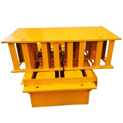 China Building Material Stores Concrete Block Molds Interlocking Bricks Moulder for sale