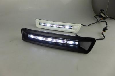 中国 トヨタ Prado LED DRL は制御箱が付いている車の昼間のランニングによって導かれるライトをつけます 販売のため