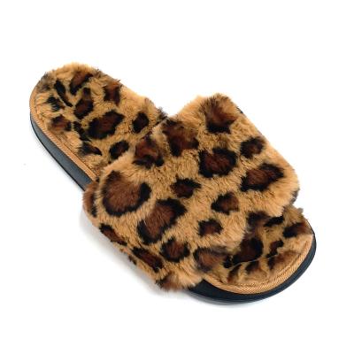 China Fashion Trend Fashion Comfortable Super Soft Indoor Leopard Print Pattern Fur Open Toe Stylish Open Slides For Women Slippers Slip On Shoe for sale