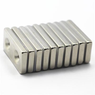 China Industrial Magnet Factory Direct Sales Good Price Magnet With Countersunk Hole for sale