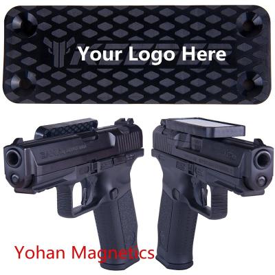 China Industrial Magnet Magnetic Gun Mount Magnet & Holster For Vehicle & Home - HQ Rubber Coated 35 Pounds Concealed Mount Rated For Pistol, Rifle Etc. for sale