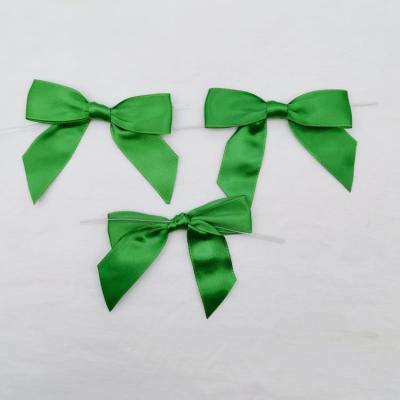 China Viable Wholesale Making Red Wine Bottle Hangers Handmade Gift Satin Ribbon Bow For Wine Package Decorations for sale