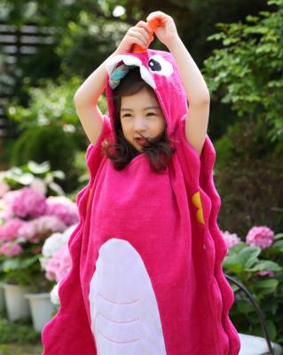 China Wholesale Custom Compressed Poncho Towel Adult, Surf Poncho Adult Hooded Beach Towel for sale