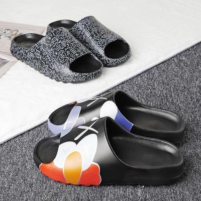 China CUSHIONING 2021 summer graffiti yeezy sandals new fashion non-slip men's slippers and soft slippers EVA beach slippers for sale