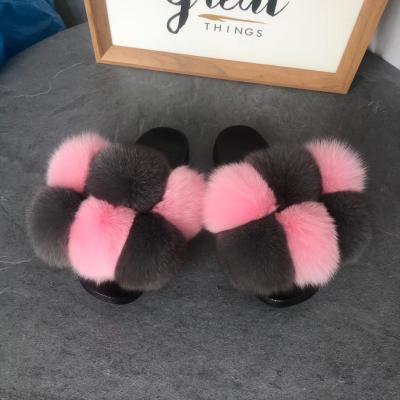 China Latest Design Trend Fashion Ladies Super Popular Fluffy Fur Ball Quilted Leather Slippers for sale