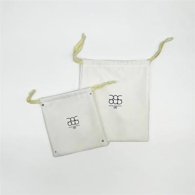 China Recycled Materials / New Arrival Hanging Dust Bags Cotton Excellent Quality Handmade High Stability Jewelry for sale