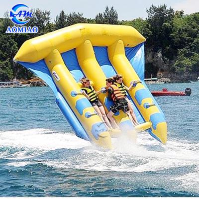 China Logo Printed Inflatable Flying Fish Tube Towable Banana Boat Price Can Be Customized for sale