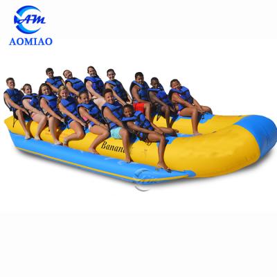 China Factory Price Flying Floating Banana Boat Inflatable Fish Long Tube For Sale Can Be Customized for sale