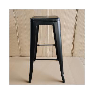 China Good Quality Cafe Chair Stools Metal Frame Metal Chair Polychromatic Cooling Bar Chair For Restaurant Bar for sale